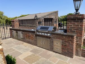 Photo 46- click for photo gallery